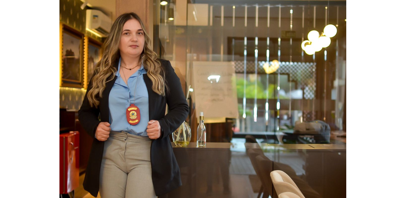 Leia Gomes Corretora